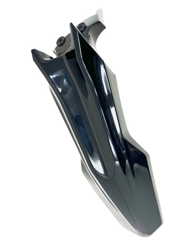 Ultra Bee Carbon Black Front Fender - Image 3